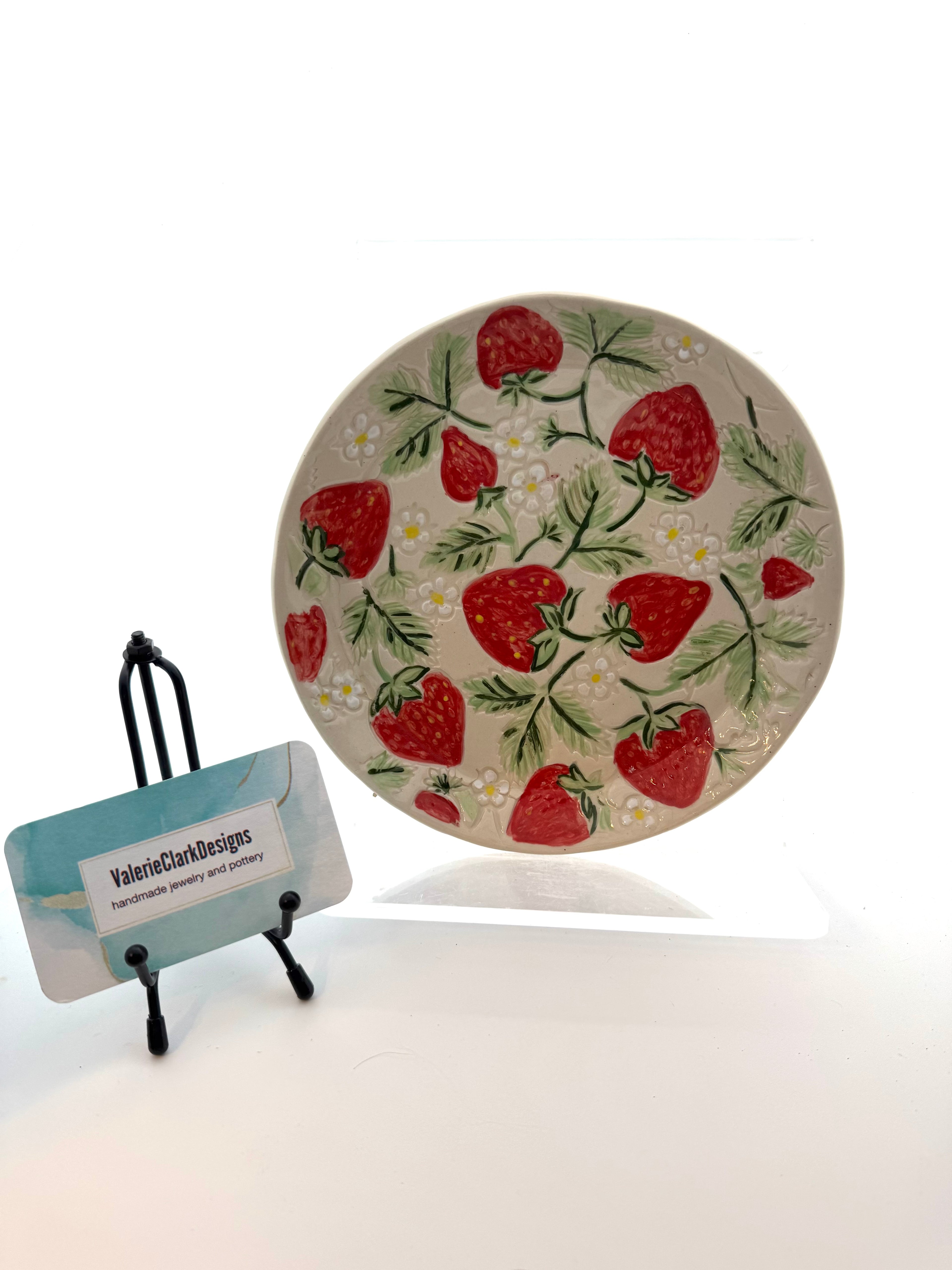 6” Berry bowl  and plate strawberry bowl